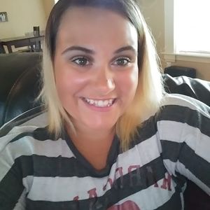 Meet your Posher, Savannah